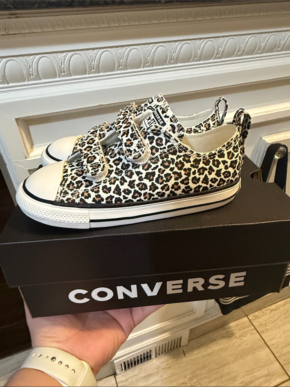 Converse Cheetah Print